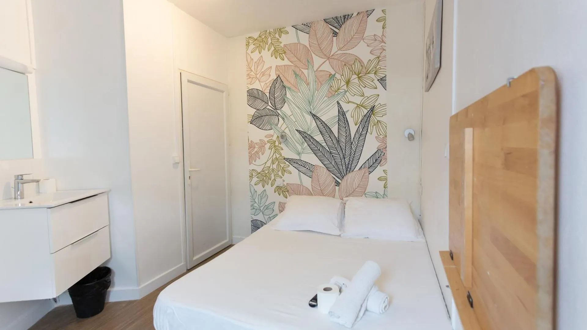 פריז Hotel Europe Blv