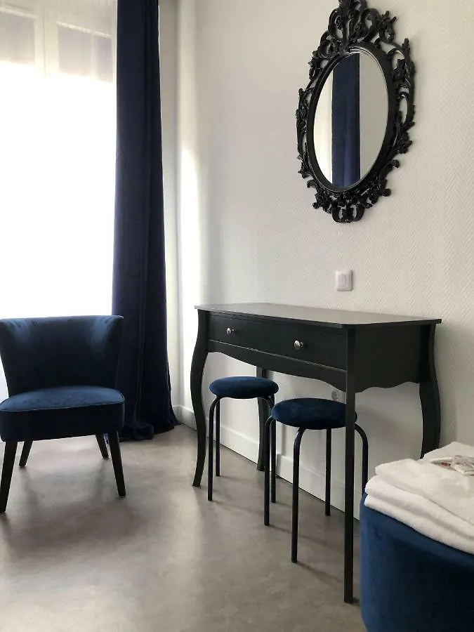 **  פריז Hotel Europe Blv צרפת