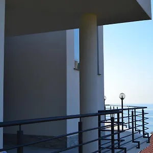 https://case-vacanze-adelaide.sicilyhotelsitaly.net
