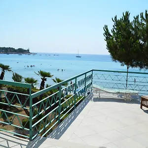 https://casa-vacanze-via-taormina-8.sicilyhotelsitaly.net