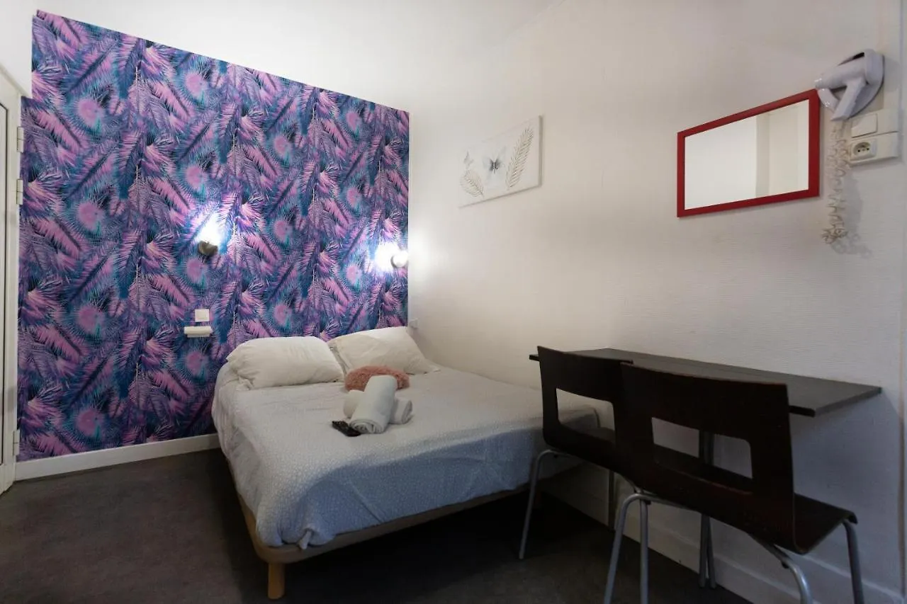 Hotel Europe Blv Paris France