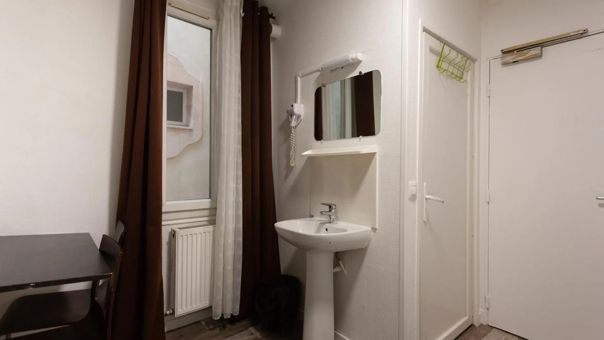 Hotel Europe Blv Paris