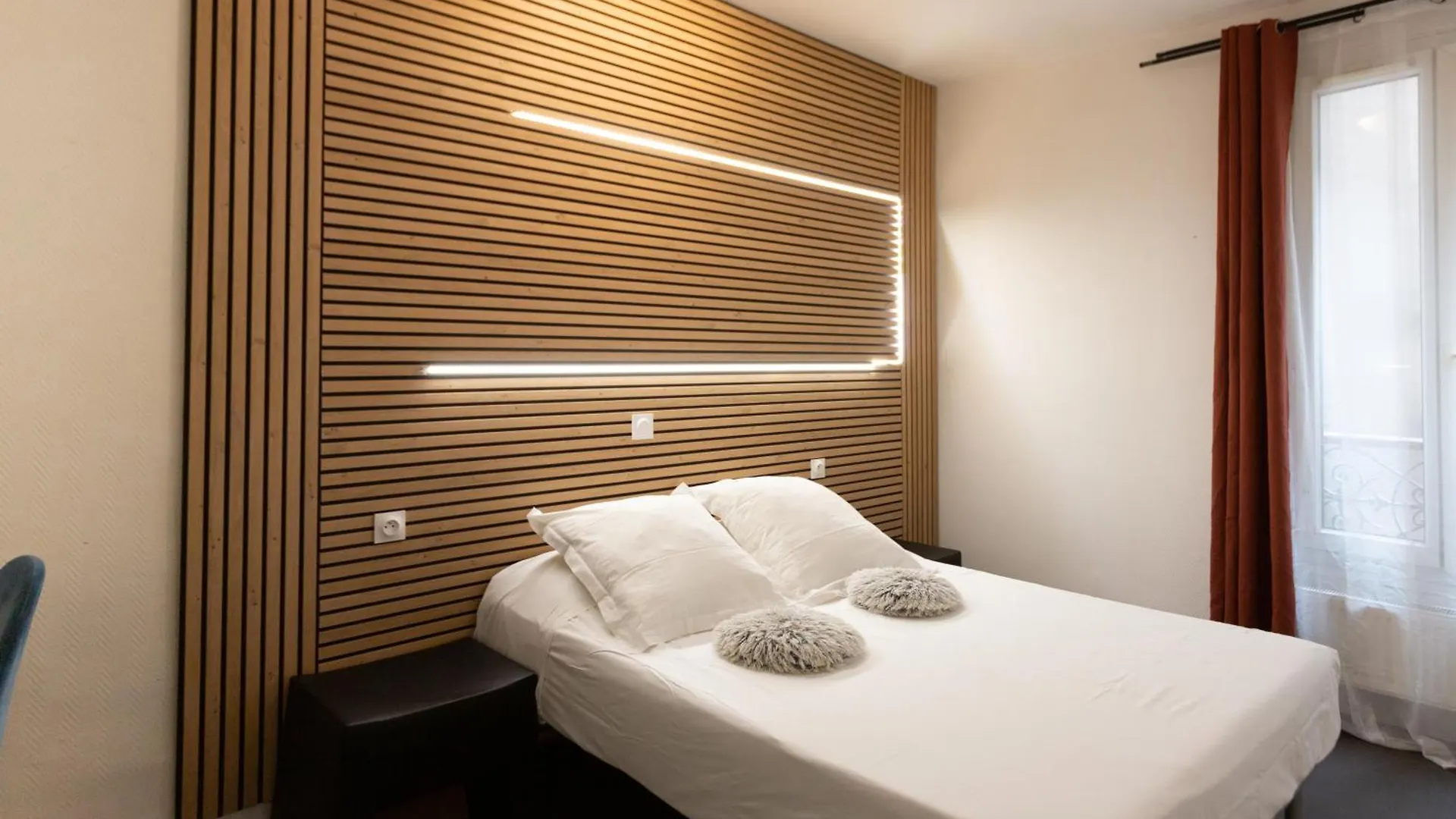 Hotel Europe Blv Paris